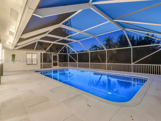 Продажа дома по адресу 11834 Island Lakes Ln - фото 9379749