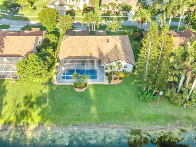 Продажа дома по адресу 11834 Island Lakes Ln - фото 9379752