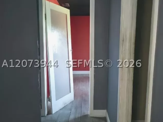 Продажа дома по адресу 8150 NW 13th Ct - фото 9380609