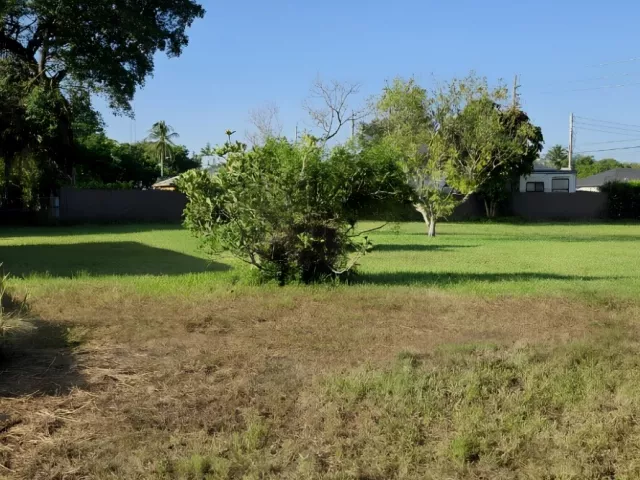 Продажа дома по адресу 8150 NW 13th Ct - фото 9380600