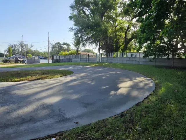 Продажа дома по адресу 8150 NW 13th Ct - фото 9380602