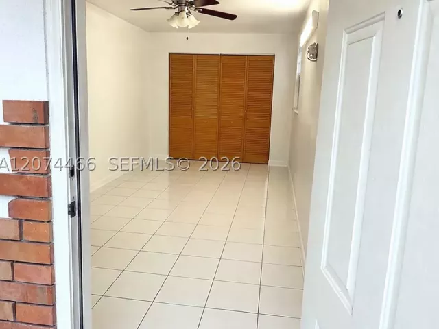 Продажа дома по адресу 3351 NW 20th St - фото 9383841