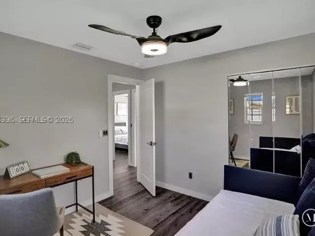 Продажа дома по адресу 302 NW 9th St - фото 9387664