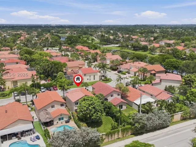 Продажа дома по адресу 15822 SW 16th Ct - фото 9379968