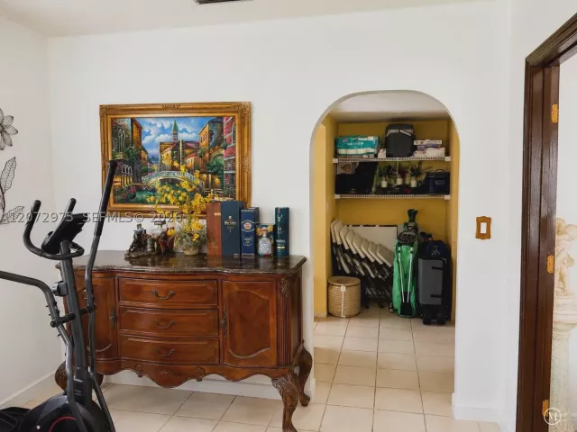 Продажа дома по адресу 20890 SW 236th St - фото 9387707