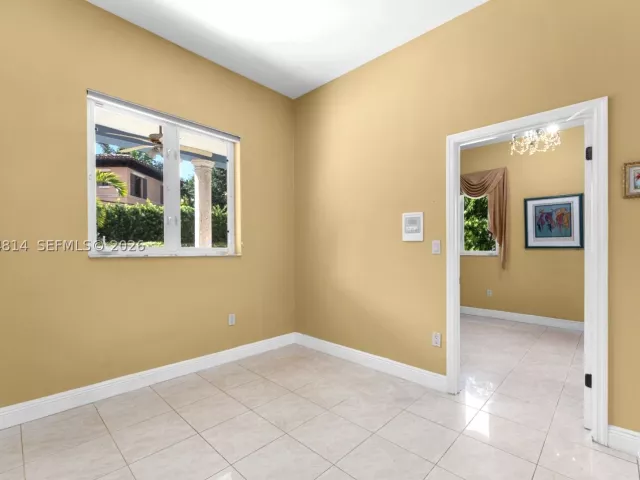 Продажа дома по адресу 501 Bay Lane - фото 9378417