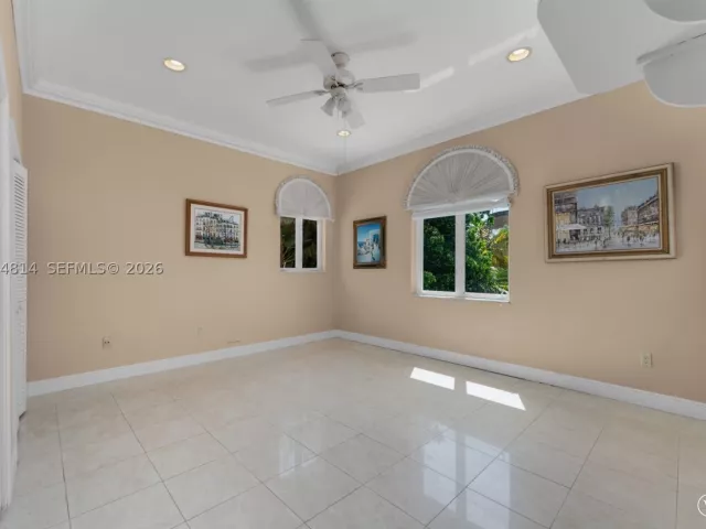 Продажа дома по адресу 501 Bay Lane - фото 9378427