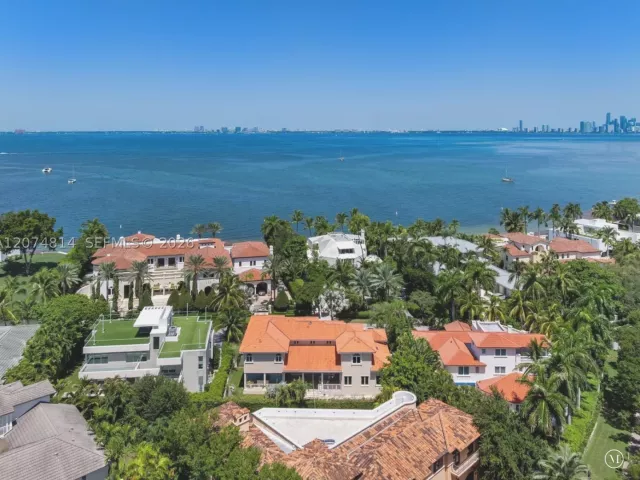 Продажа дома по адресу 501 Bay Lane - фото 9378440