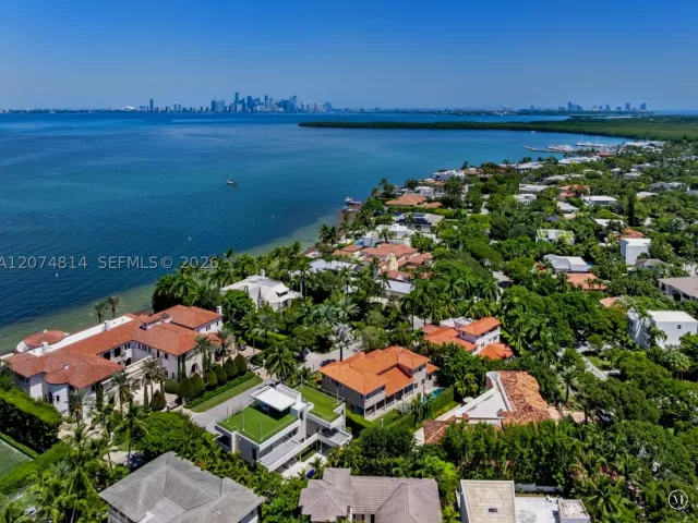 Продажа дома по адресу 501 Bay Lane - фото 9378441