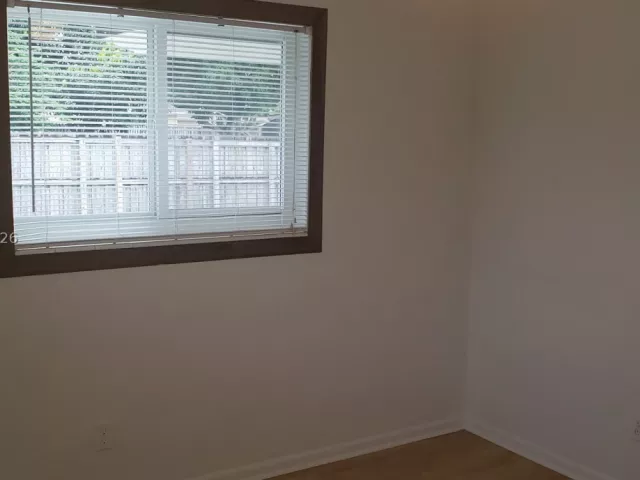 Продажа дома по адресу 8320 NW 24th Ct - фото 9382967