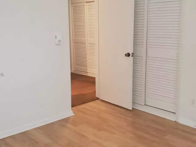Продажа дома по адресу 8320 NW 24th Ct - фото 9382968