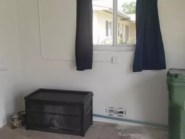 Продажа дома по адресу 8320 NW 24th Ct - фото 9383004