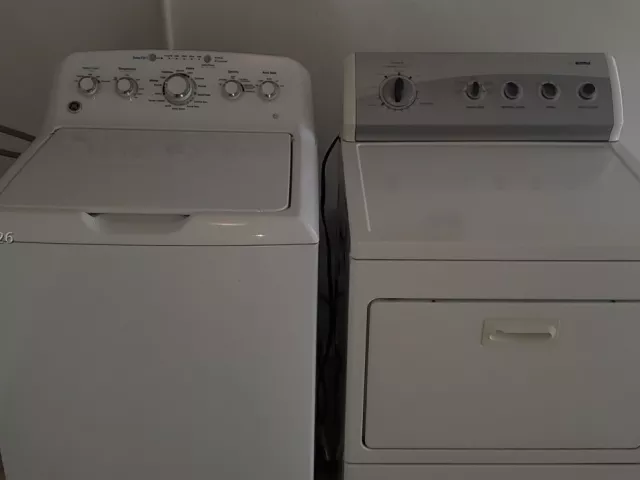 Продажа дома по адресу 8320 NW 24th Ct - фото 9383005