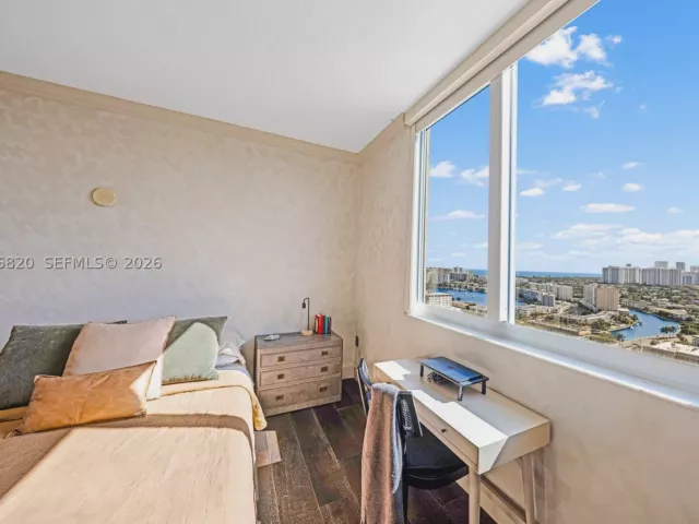 Квартира в аренду номер2407W - фото 9386545