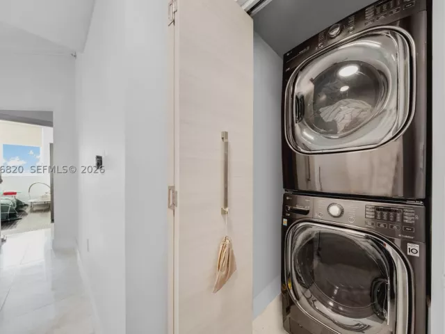 Квартира в аренду номер2407W - фото 9386554
