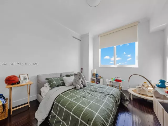 Квартира в аренду номер2407W - фото 9386521