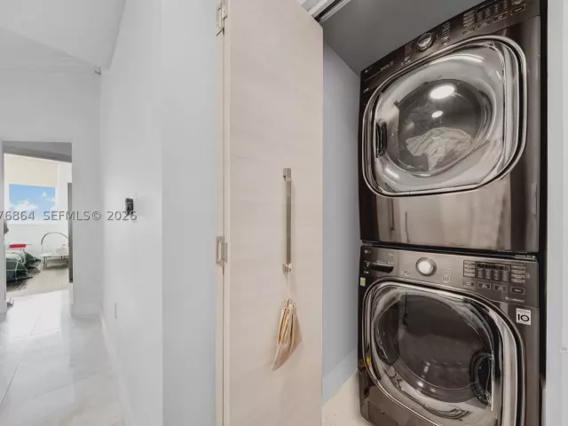 Квартира в аренду номер2407W - фото 9386525
