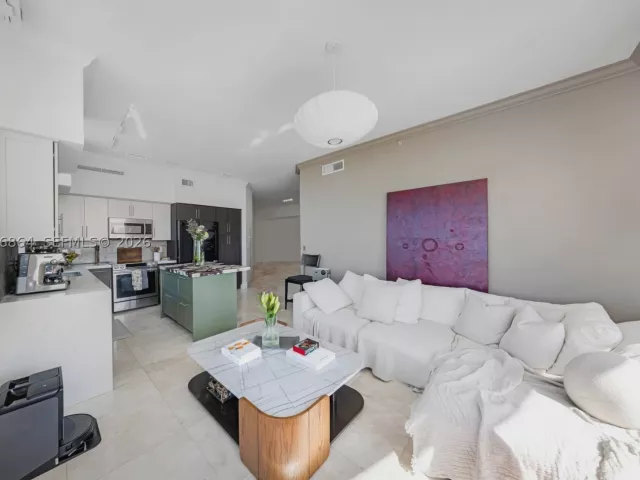Квартира в аренду номер2407W - фото 9386502
