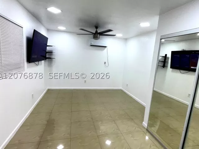 Продажа дома по адресу 14321 NW 16th Ct - фото 9394561