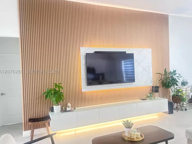 Продажа дома по адресу 14435 SW 13th Ter - фото 9383267