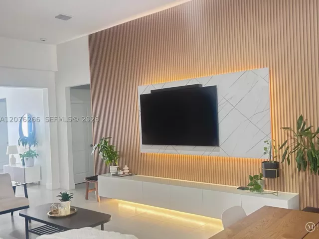 Продажа дома по адресу 14435 SW 13th Ter - фото 9383268