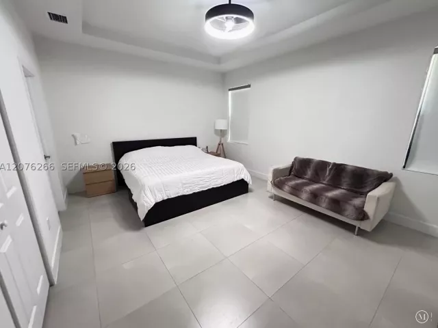 Продажа дома по адресу 14435 SW 13th Ter - фото 9383270