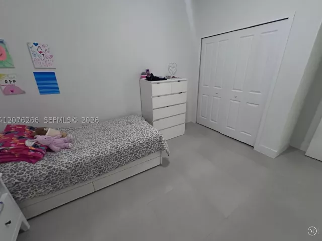 Продажа дома по адресу 14435 SW 13th Ter - фото 9383276