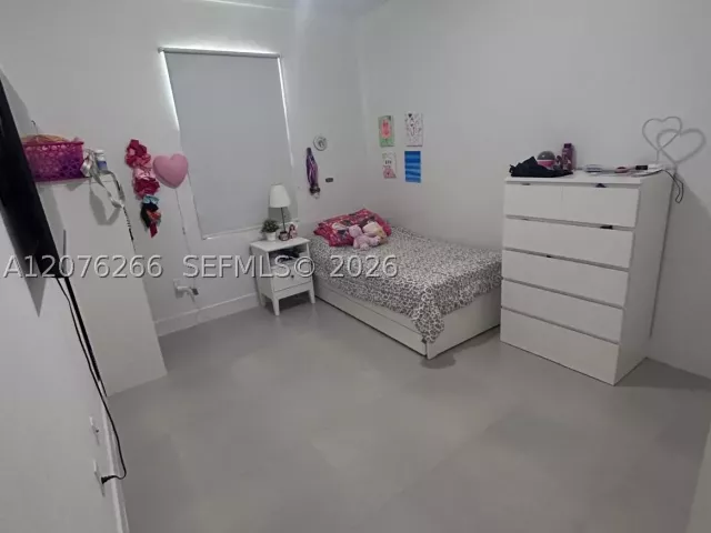 Продажа дома по адресу 14435 SW 13th Ter - фото 9383277