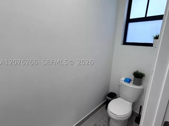 Продажа дома по адресу 14435 SW 13th Ter - фото 9383282