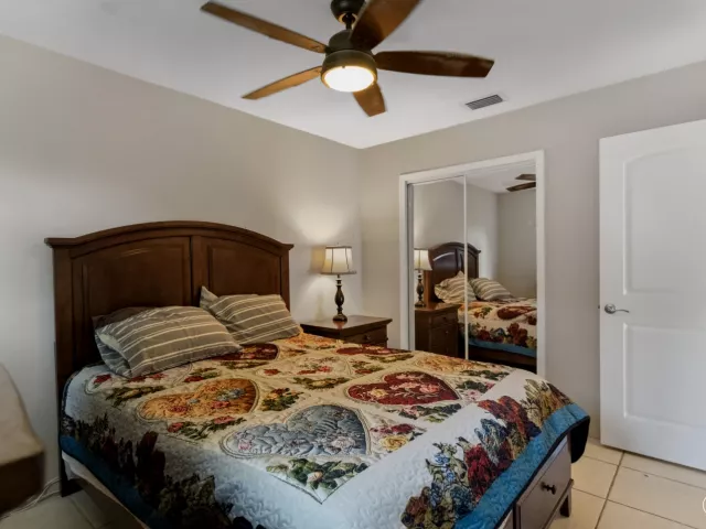 Продажа дома по адресу 8621 NW 3RD Street - фото 9382031