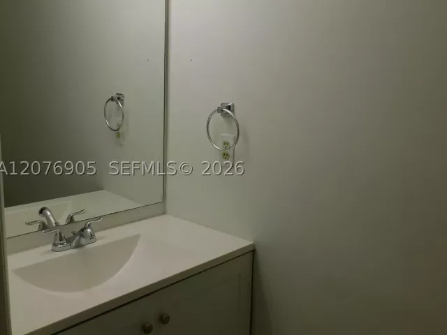 Продажа дома по адресу 14732 SW 90th Ter - фото 9393782