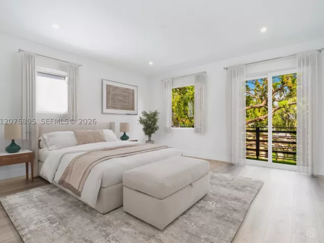 Продажа дома по адресу 1701 SW 23rd St - фото 9383980