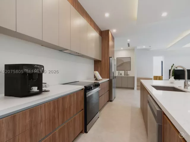 Продажа дома по адресу 1701 SW 23rd St - фото 9383975