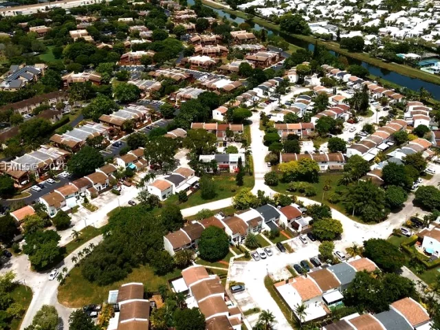 Продажа дома по адресу 11312 SW 67th Ter - фото 9384610