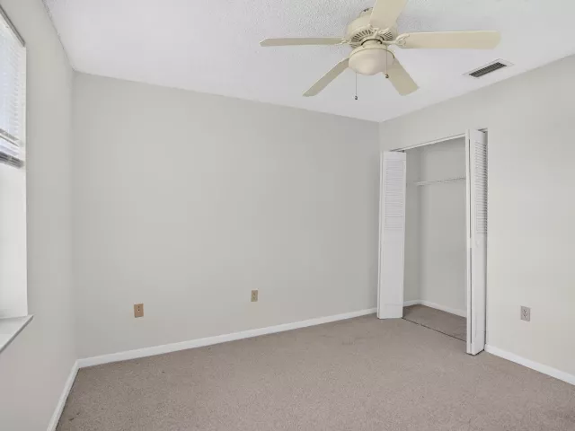 Продажа дома по адресу 702 PLACE TAVANT - фото 9382250