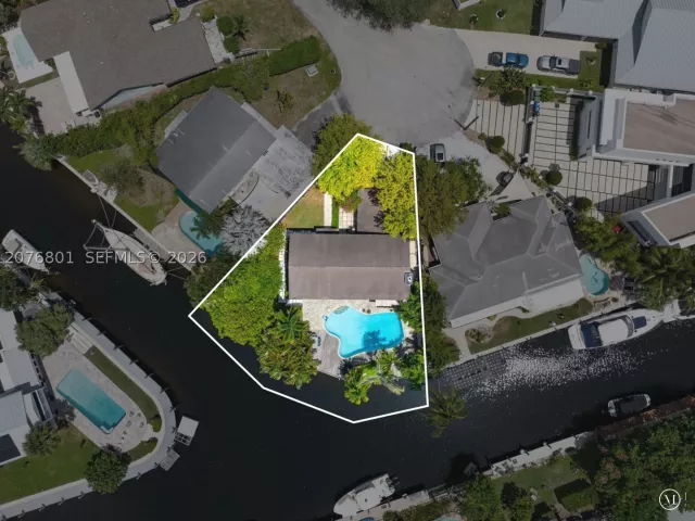Продажа дома по адресу 1617 SW 17th Ave - фото 9384029