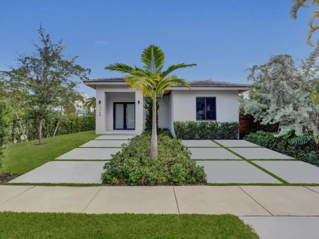 Продажа дома по адресу 1140 SE 6TH Terrace - фото 9382463