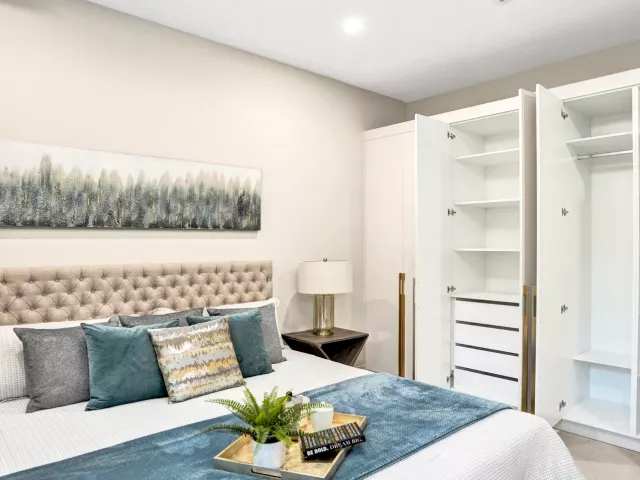 Продажа дома по адресу 1140 SE 6TH Terrace - фото 9382497