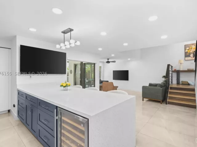 Продажа дома по адресу 6711 SW 129th Ct - фото 9384642