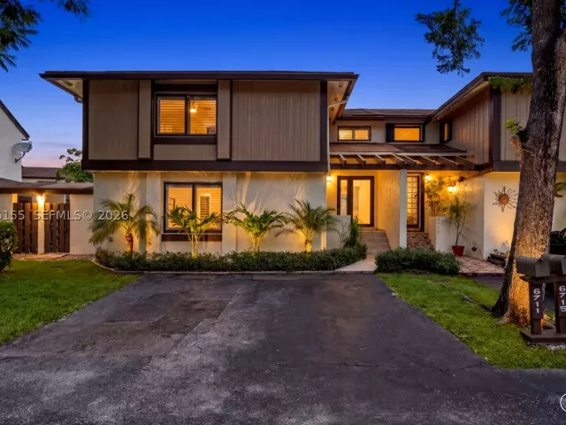 Продажа дома по адресу 6711 SW 129th Ct - фото 9384621