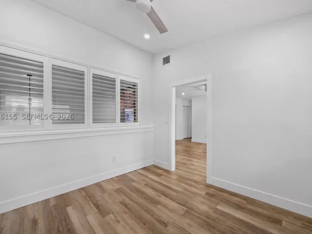 Продажа дома по адресу 6711 SW 129th Ct - фото 9384659