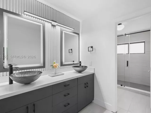 Продажа дома по адресу 6711 SW 129th Ct - фото 9384660