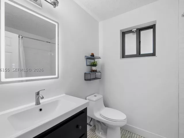 Продажа дома по адресу 6711 SW 129th Ct - фото 9384667