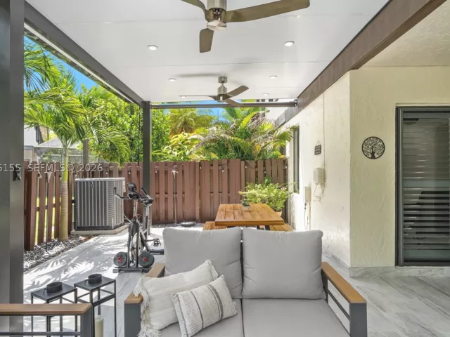 Продажа дома по адресу 6711 SW 129th Ct - фото 9384672