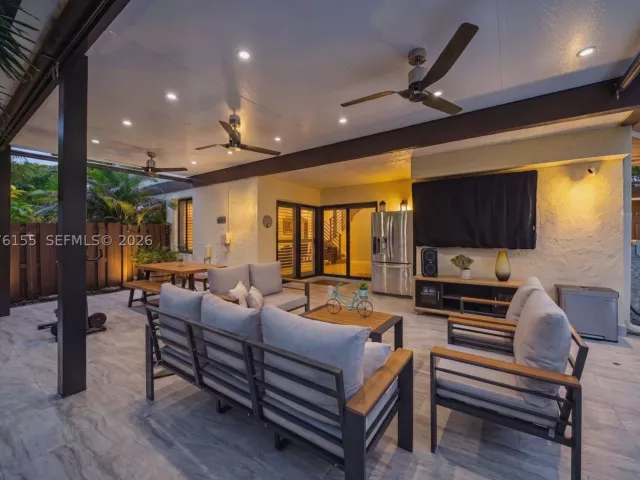Продажа дома по адресу 6711 SW 129th Ct - фото 9384679