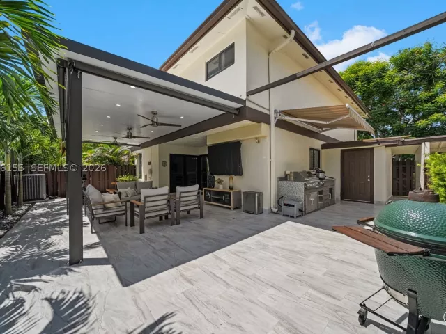 Продажа дома по адресу 6711 SW 129th Ct - фото 9384682