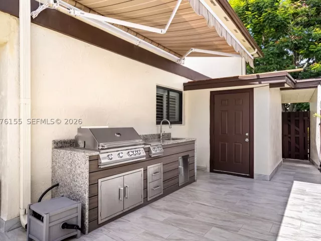 Продажа дома по адресу 6711 SW 129th Ct - фото 9384685