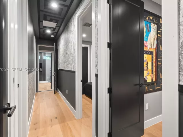 Продажа дома по адресу 400 NW 49th St - фото 9390581
