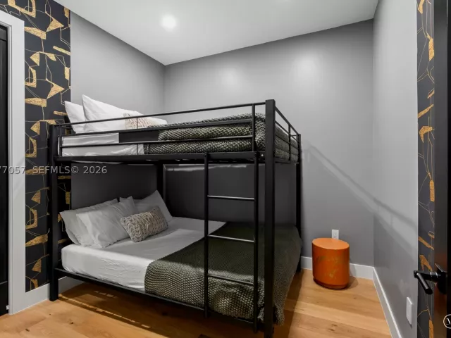 Продажа дома по адресу 400 NW 49th St - фото 9390586