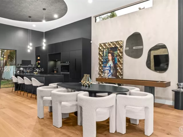 Продажа дома по адресу 400 NW 49th St - фото 9390603